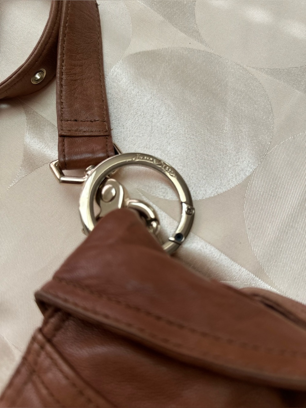 Junior Drake Brown Leather Shoulder Bag - Picture 5 of 11